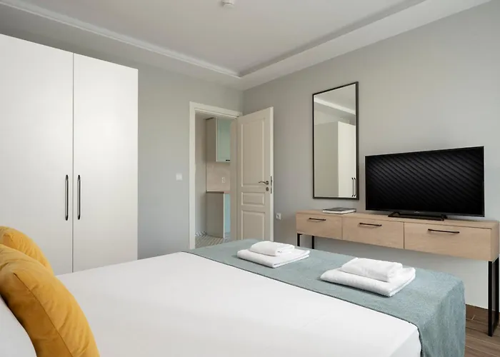 Costa Azzurra 阿赫托波尔