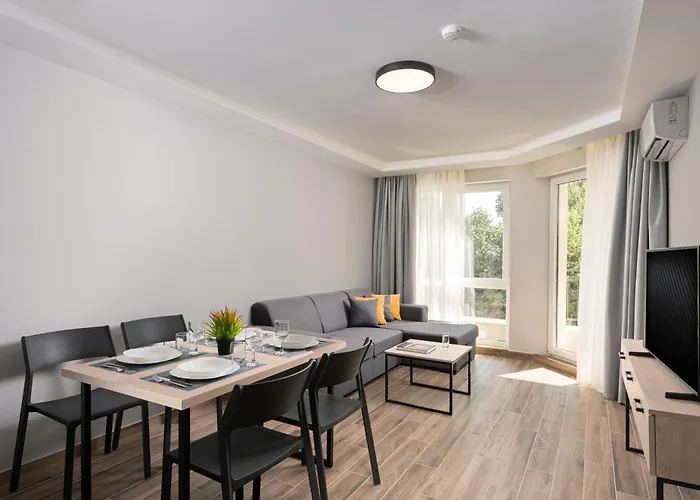 Costa Azzurra 公寓式酒店